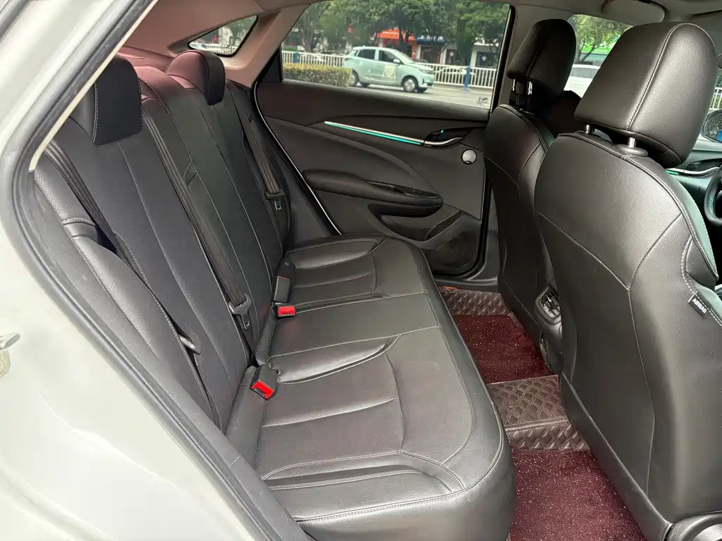Buick Excelle 2020 — фото 10