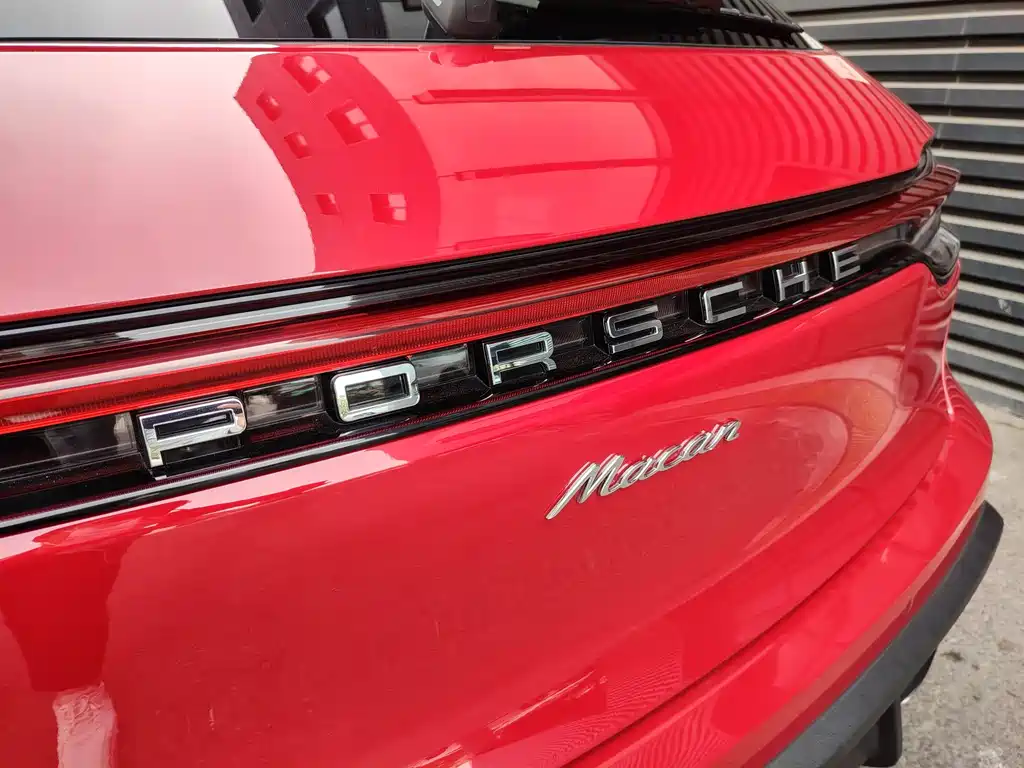 Porsche Macan 2024 — фото 14