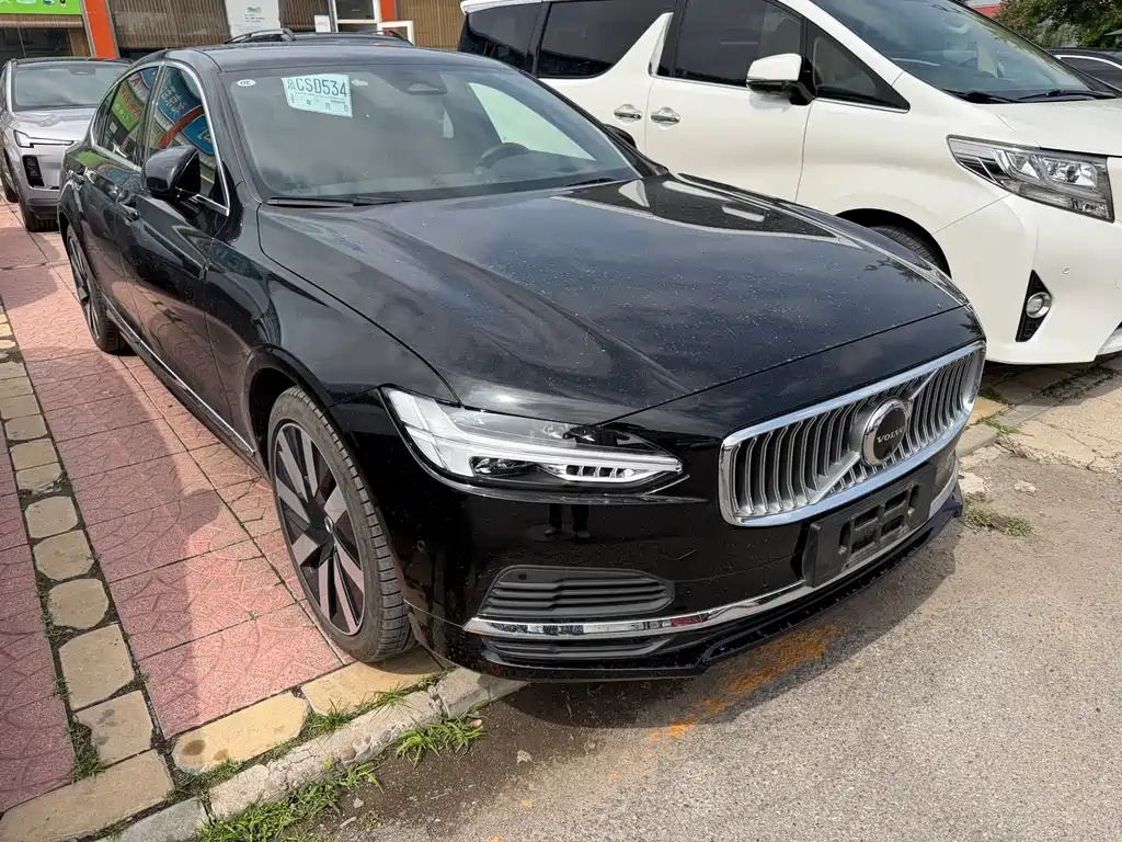 Volvo S90 PHEV 2025 — фото 2