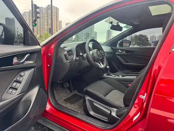 Mazda CX-4 2020