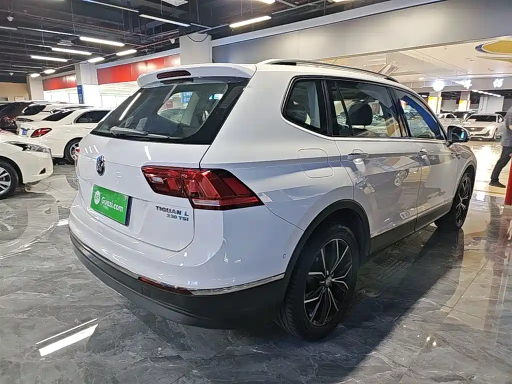 Volkswagen Tiguan L 2019 — фото 7
