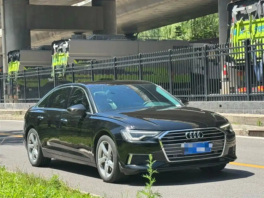Audi A6L 2020