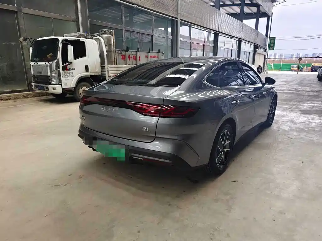 BYD Qin L 2025 — фото 9