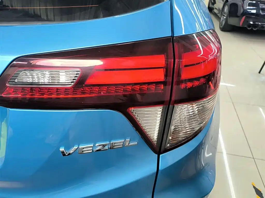 Honda Vezel 2020 — фото 8