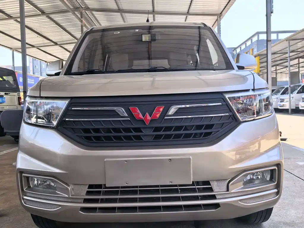 Wuling Hongguang V 2019 — фото 2