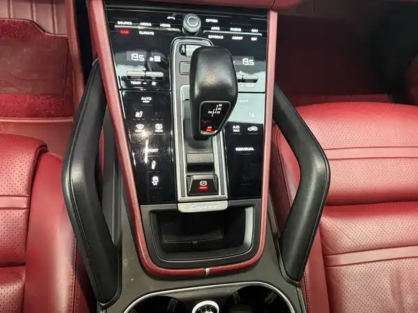 Porsche Cayenne 2019