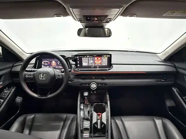 Honda Accord 2025 — фото 8