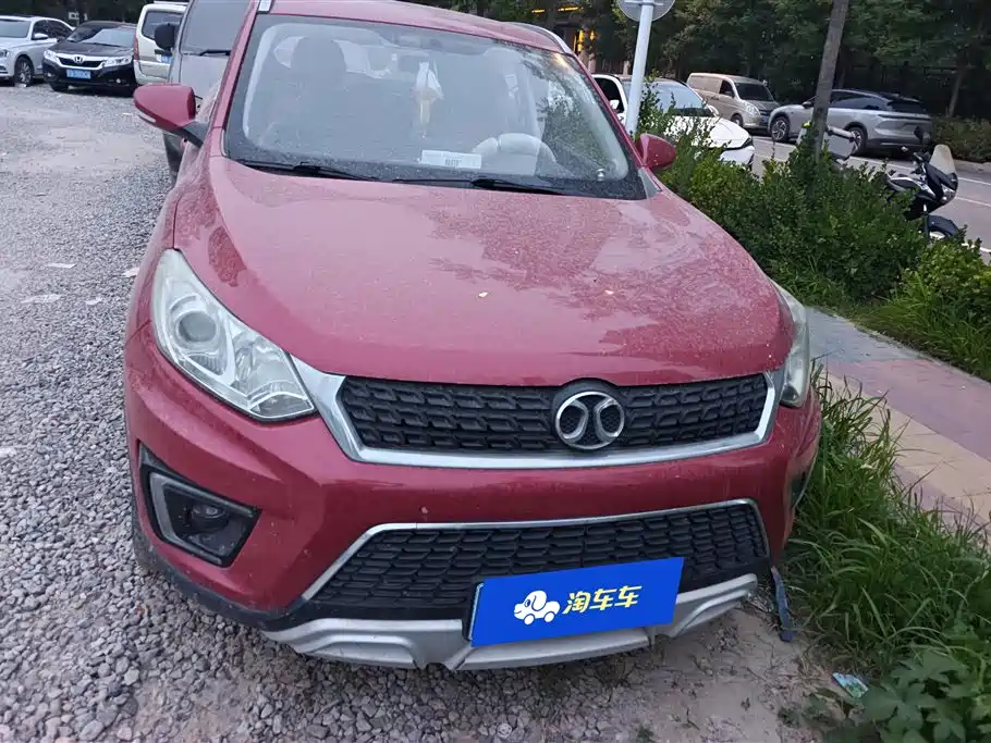 BAIC Senova X35 2016