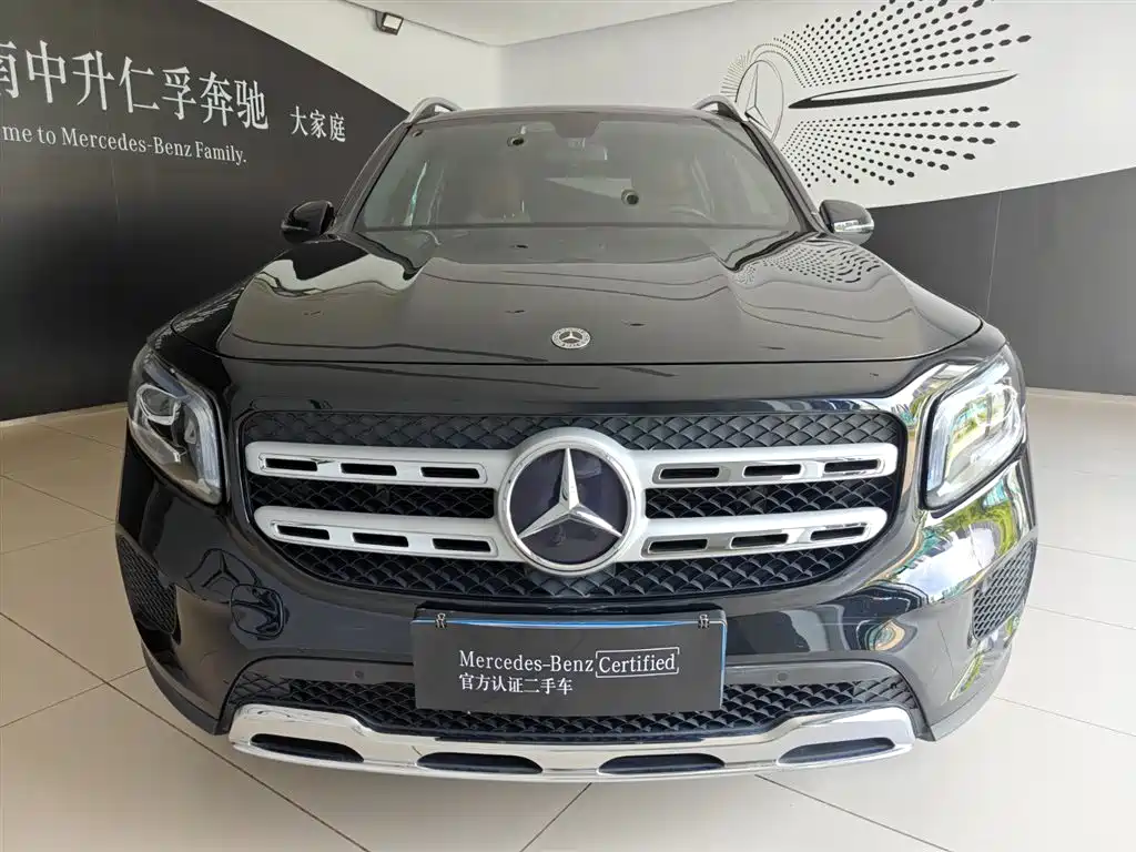 Mercedes-Benz GLB 2023 — фото 4
