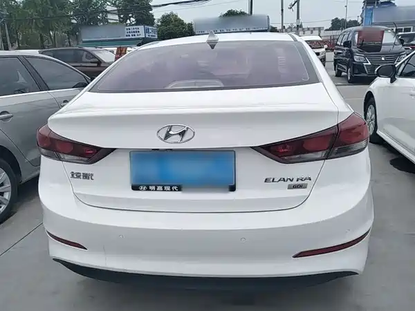 Hyundai Celesta 2016