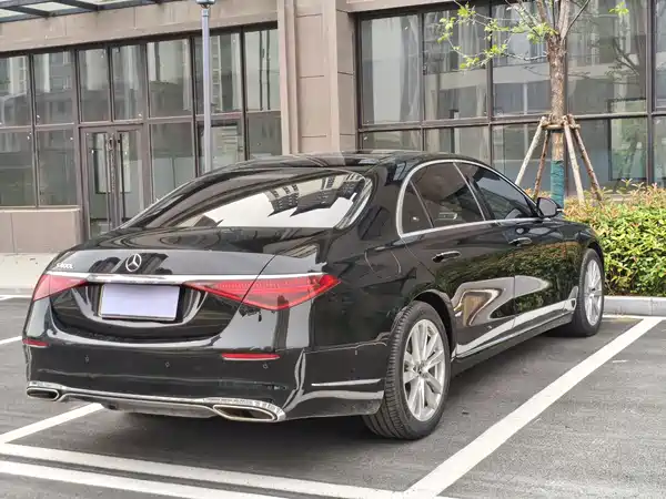 Mercedes-Benz S-Class 2022