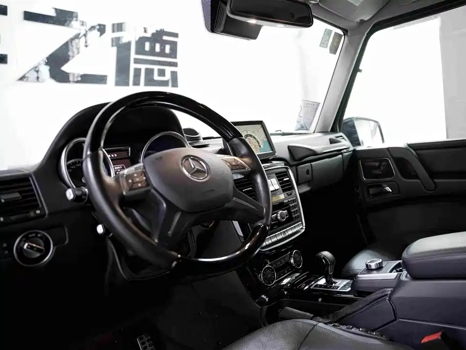 Mercedes-Benz G-Class 2014 — фото 11
