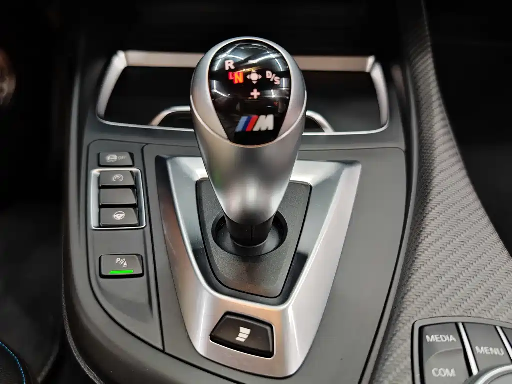 BMW M2 2020 — фото 33