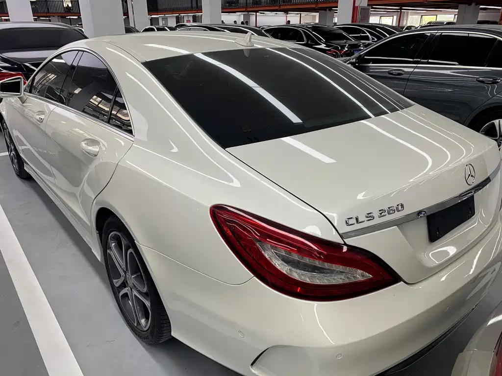 Mercedes-Benz CLS 2016 — фото 8