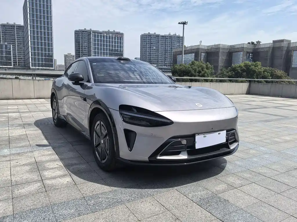 Xiaomi YU7 2025 — фото 11