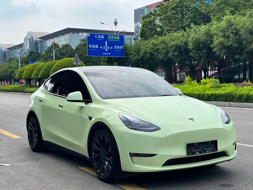 Tesla Model Y 2022 — фото 3
