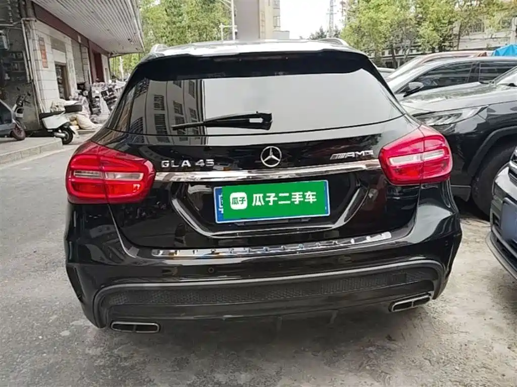 Mercedes-Benz GLA AMG 2016 — фото 6