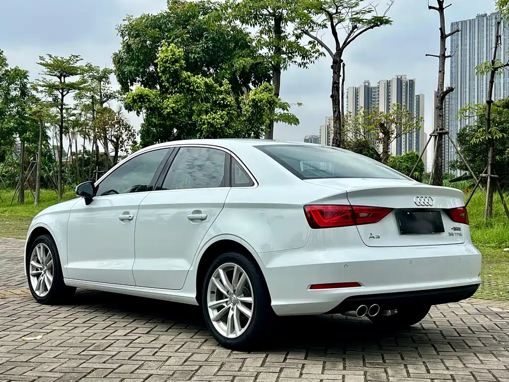 Audi A3 2016 — фото 5