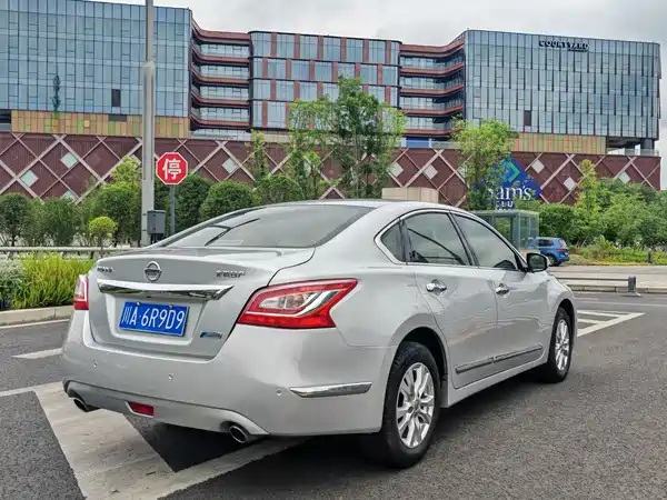 Nissan Teana 2013