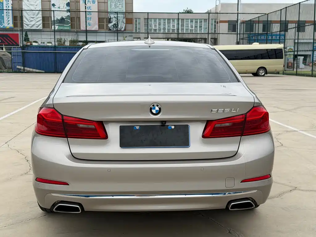 BMW 5 Series 2020
