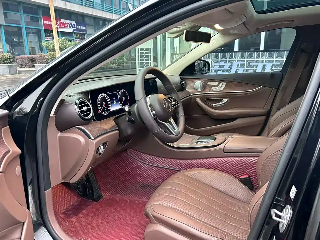 Mercedes-Benz E-Class 2020 — фото 3