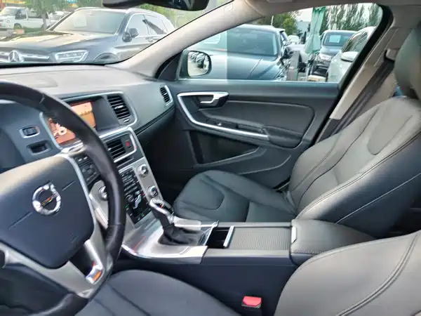 Volvo S60 2018