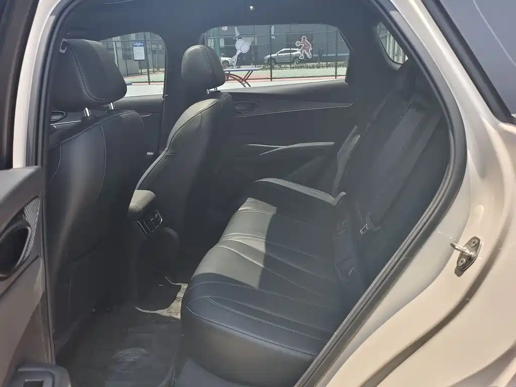 BYD Seal 06 DM-i Wagon 2025 — фото 4