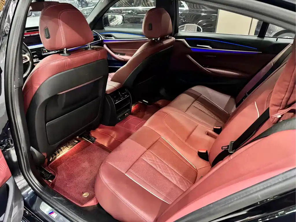 BMW 5 Series 2020