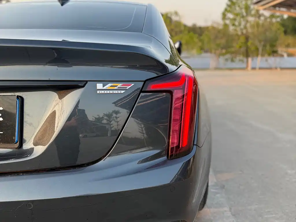Cadillac CT5 2022 — фото 14
