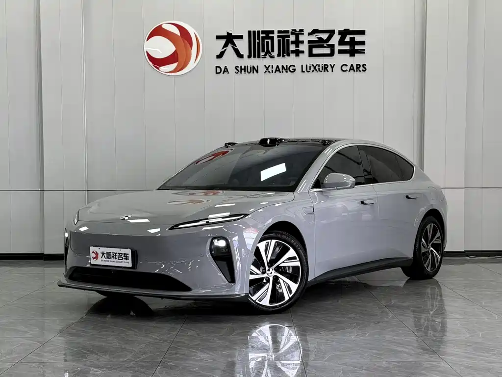 NIO ET5 2024