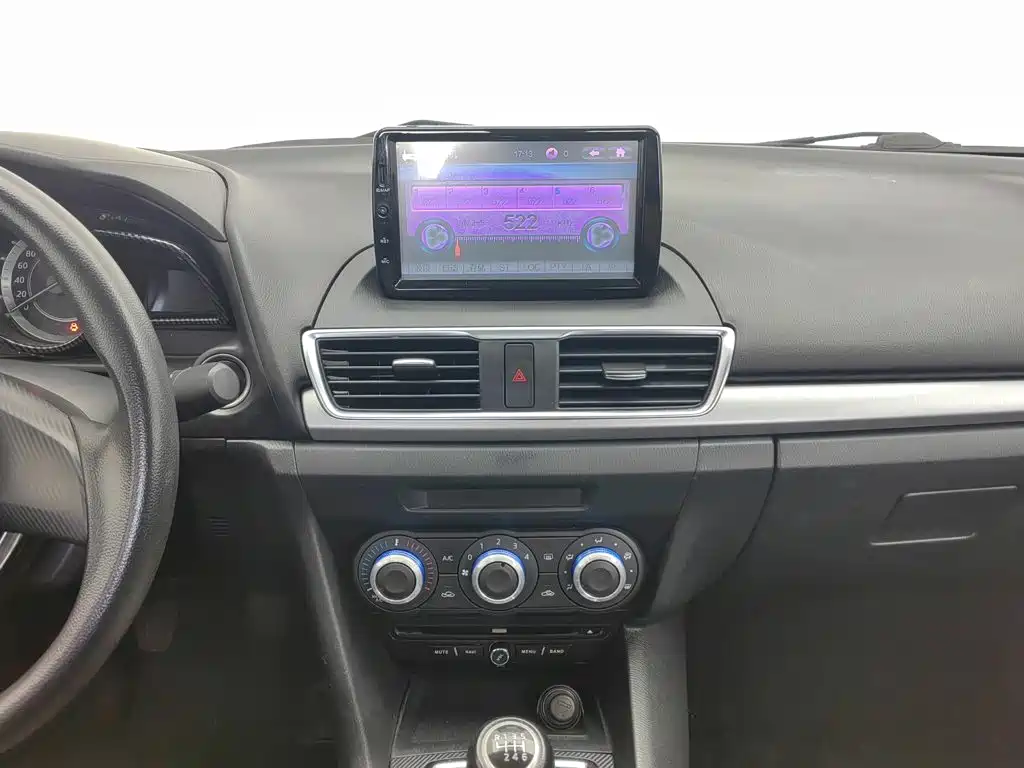 Mazda 3 Axela 2015 — фото 12