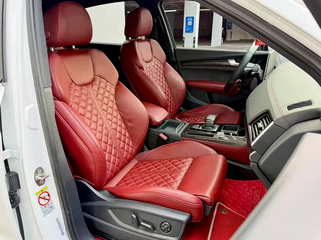 Audi Q5L Sportback 2022 — фото 6