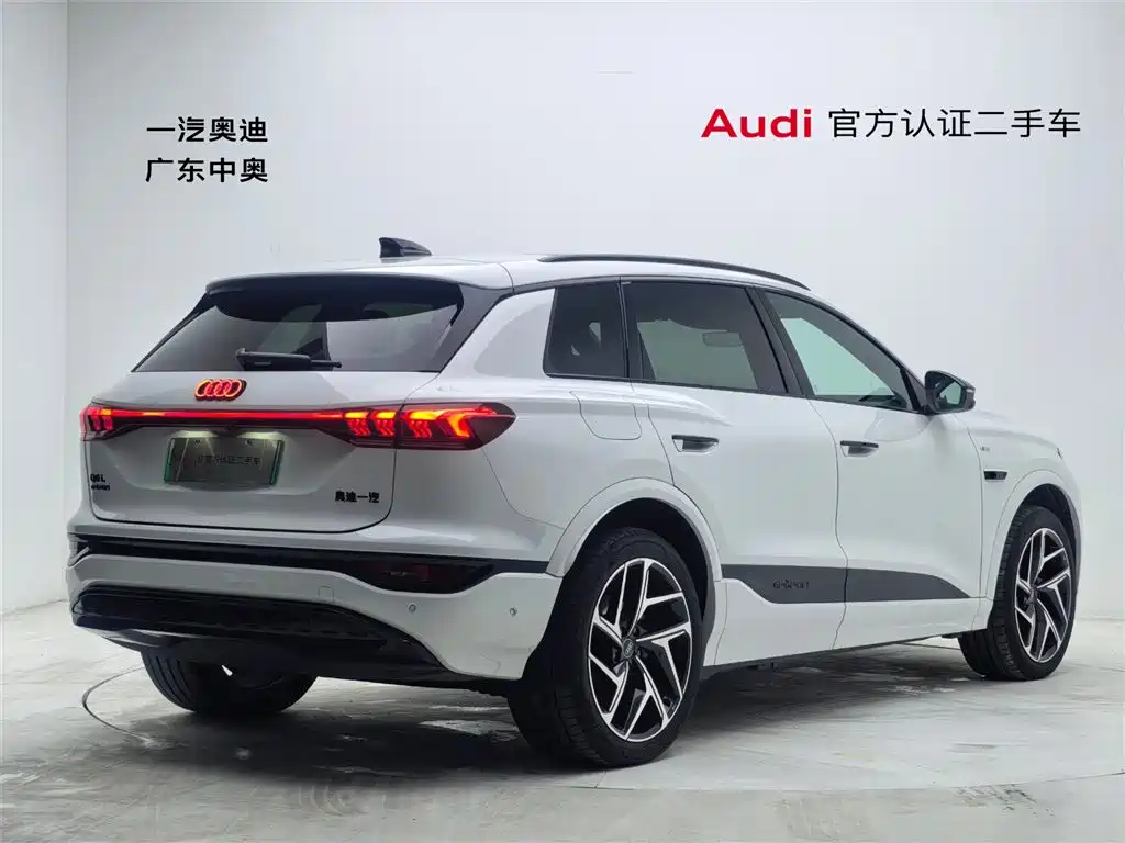 Audi Q6L e-tron 2025 — фото 4