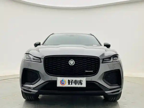 Jaguar F-PACE 2024