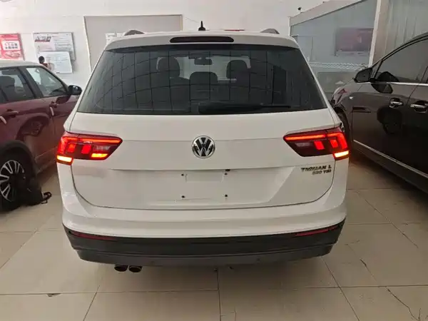 Volkswagen Tiguan L 2017
