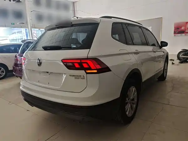 Volkswagen Tiguan L 2017