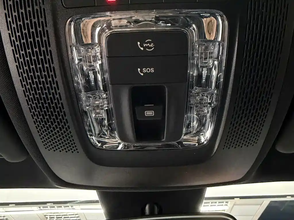 Mercedes-Benz A-Class 2022 — фото 12