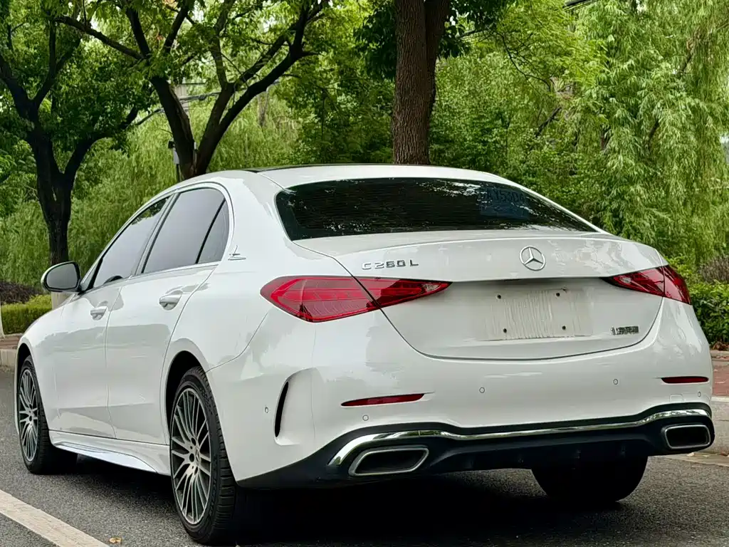 Mercedes-Benz C-Class 2023 — фото 8