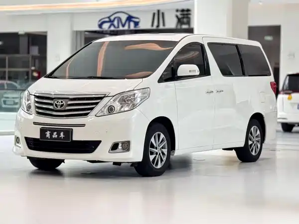 Toyota Alphard 2013