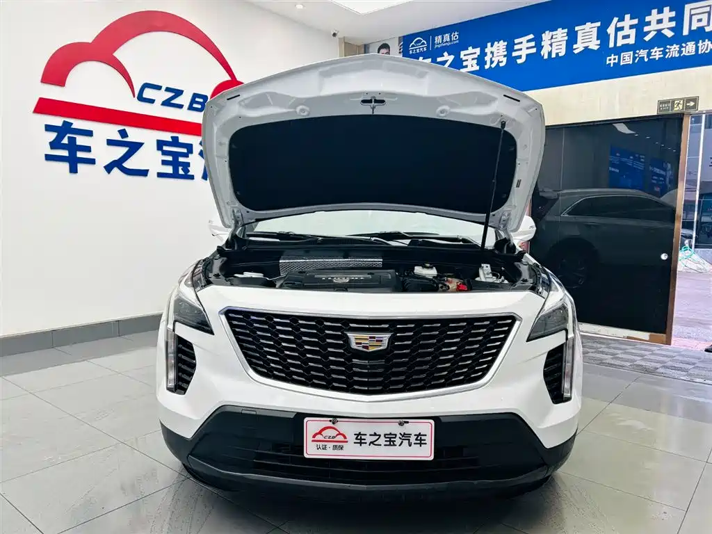 Cadillac XT4 2022 — фото 26
