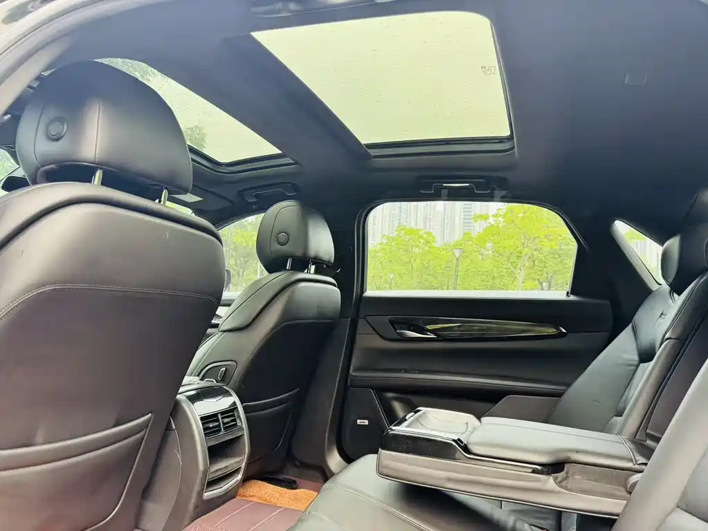 Cadillac CT6 2018 — фото 12