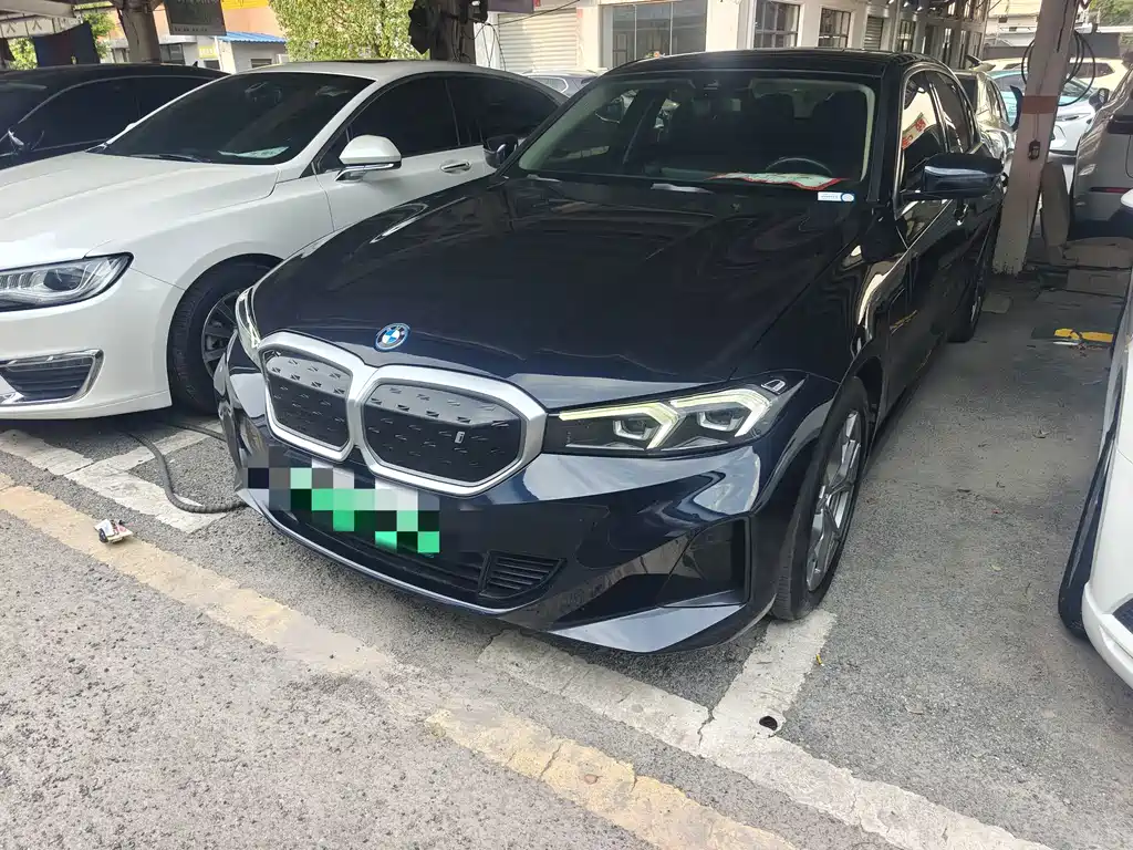 BMW i3 2023