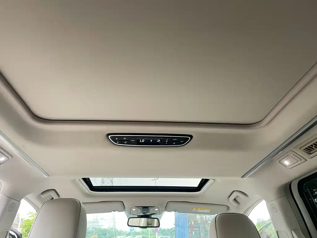 GAC Motor Trumpchi M8 2019 — фото 23