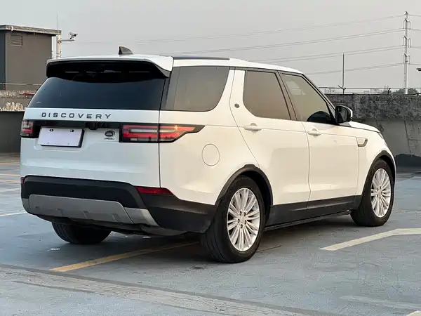 Land Rover Discovery 2017