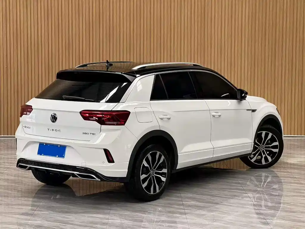 Volkswagen T-Roc 2022 — фото 9