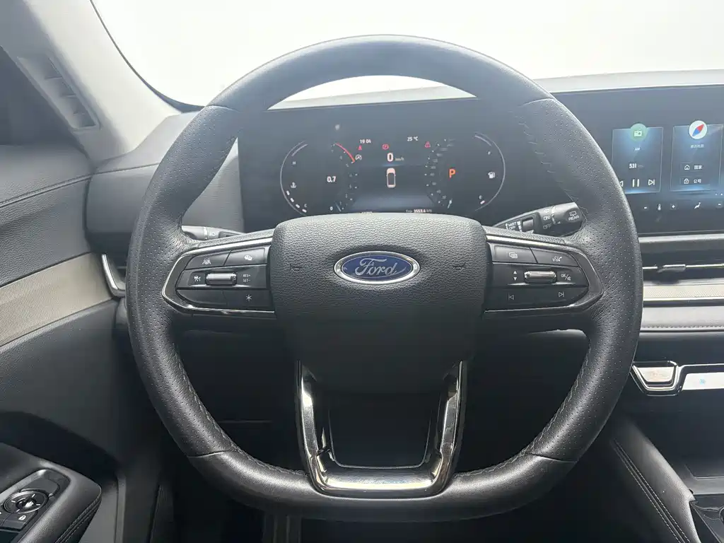 Ford Territory 2023 — фото 13