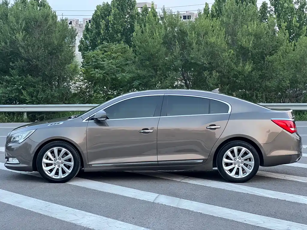 Buick LaCrosse 2014 — фото 16