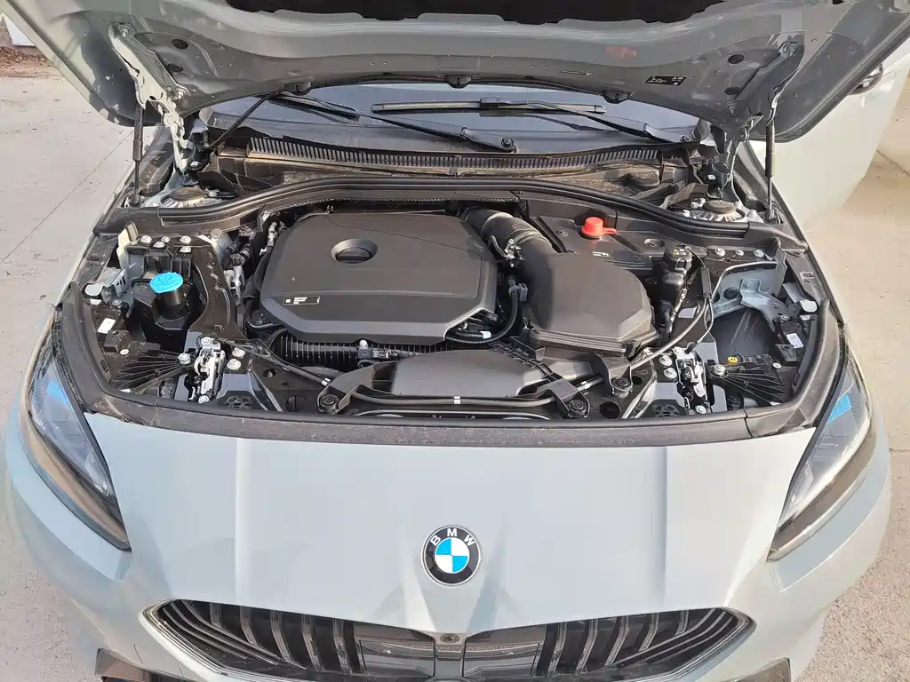 BMW 2 Series 2025 — фото 19