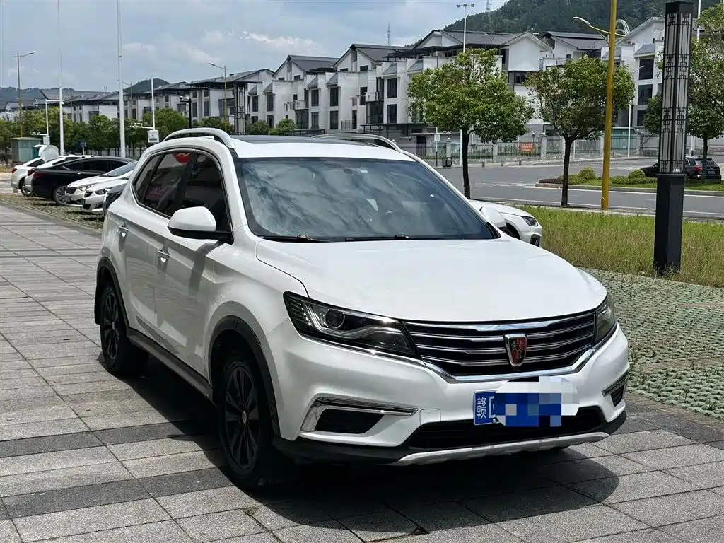 Roewe RX5 2017 — фото 1