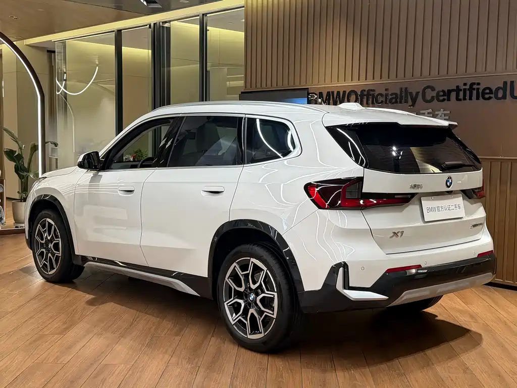 BMW X1 2025 — фото 3